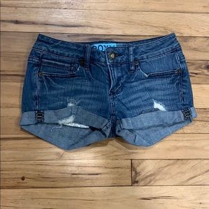 XX SOLD XX Roxy shorts